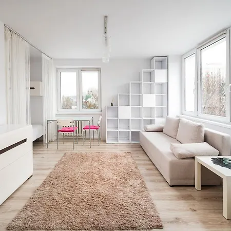 Apartment Saska Kepa Lovely *