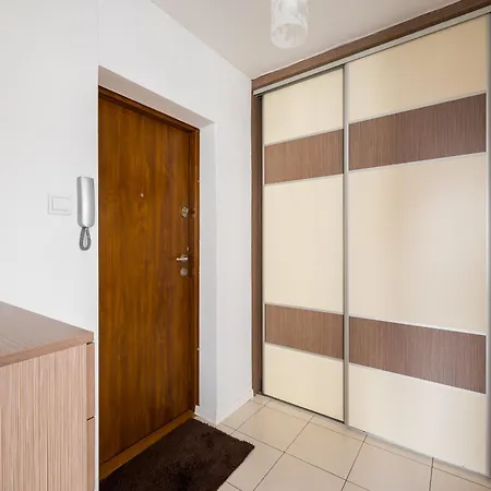 Saska Kepa Lovely Apartment Warsaw